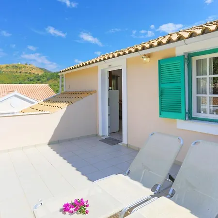 Appartement Anna Agios Stephanos *