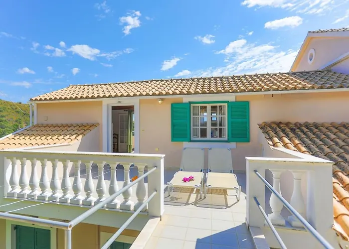 Anna Agios Stephanos Apartamento